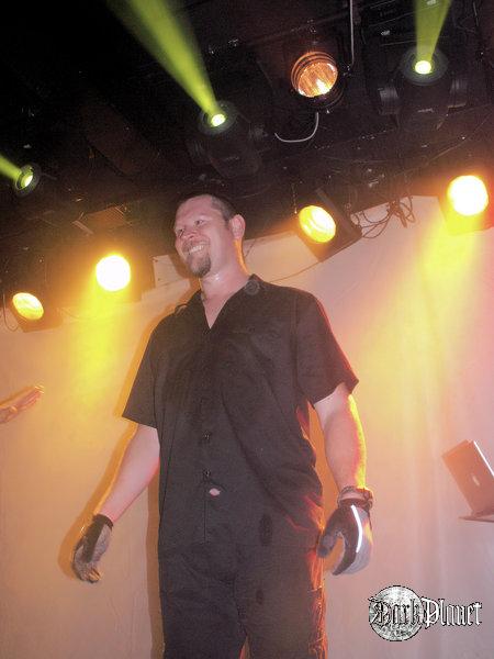 VNV Nation