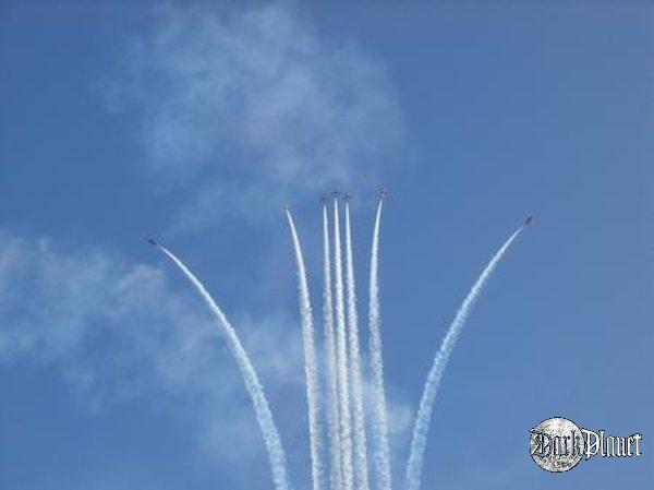 Red Arrows 03