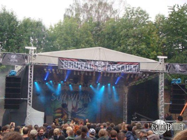 BRUTAL ASSAULT VOL.13