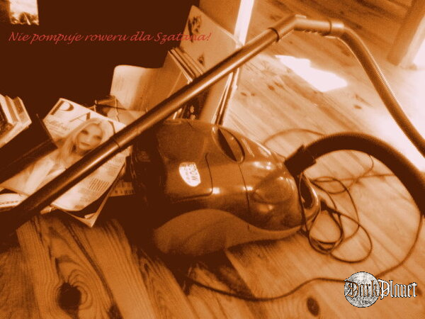 Wybieram się na nim na majówkę. Miotła to już przeżytek, moi drodzy. Trzeba leci