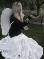 Laura_V