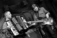 Disparates, Luxtorpeda