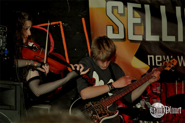 Sellisternium, Hateseed