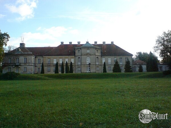 Pałac Czerniejewo (widok z tyłu, od strony parku)