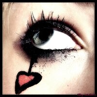 Emilie Autumn's make-up