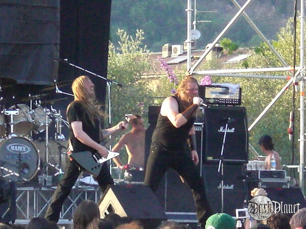 <div align="center"><strong>amon amarth</strong></div>