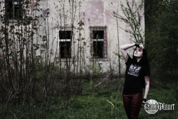 Silver Wolfie/Black Garden/ zespół Shining