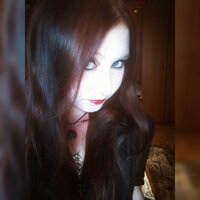 "W sercu ludzi najbardziej nieczułych są struny, które lada dotyk porusza." Edgar Allan Poe "Maska Śmierci Szkarłatnej"