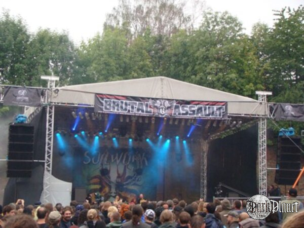 BRUTAL ASSAULT VOL.13